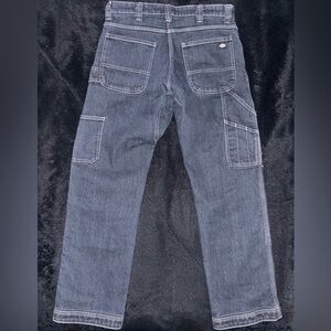 -Dickies Flex Relaxed Carpenter Double-Knee
-Size 30-30